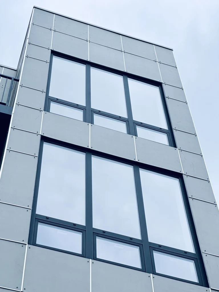 Commercial — Chicago 02