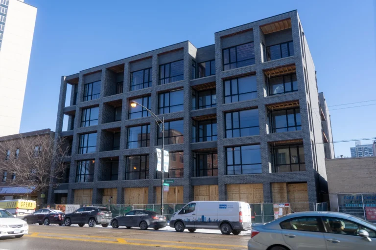 Multi-Family — Chicago 07